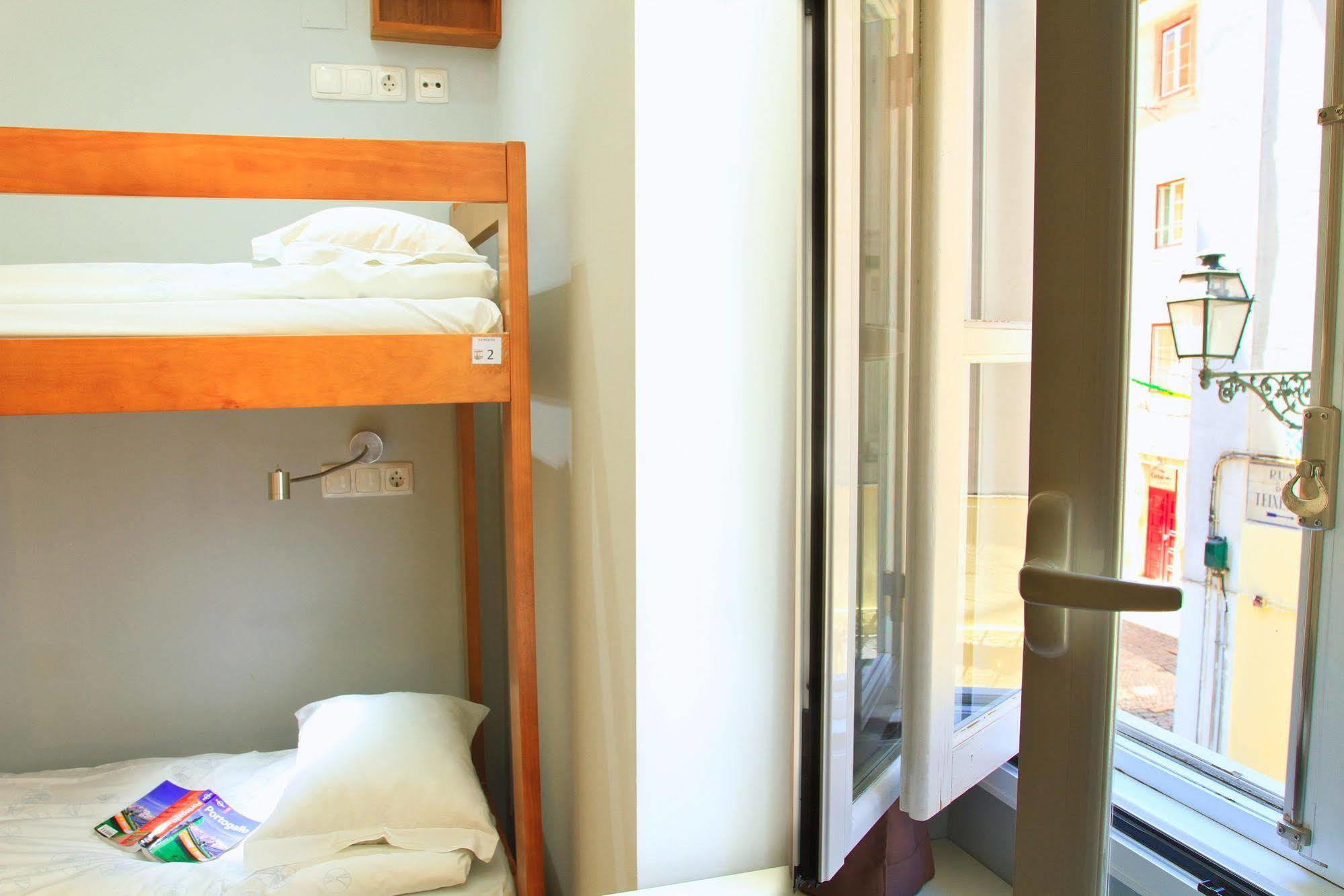 B.A. Hostel リスボン エクステリア 写真